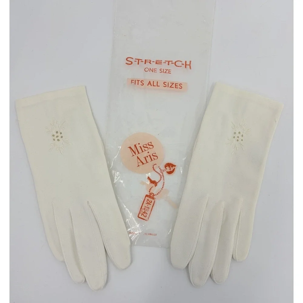 Vintage Miss Aris Women's White Nylon Gloves One Size Stretch